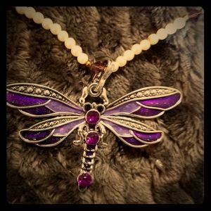 Dragonfly pearl necklace